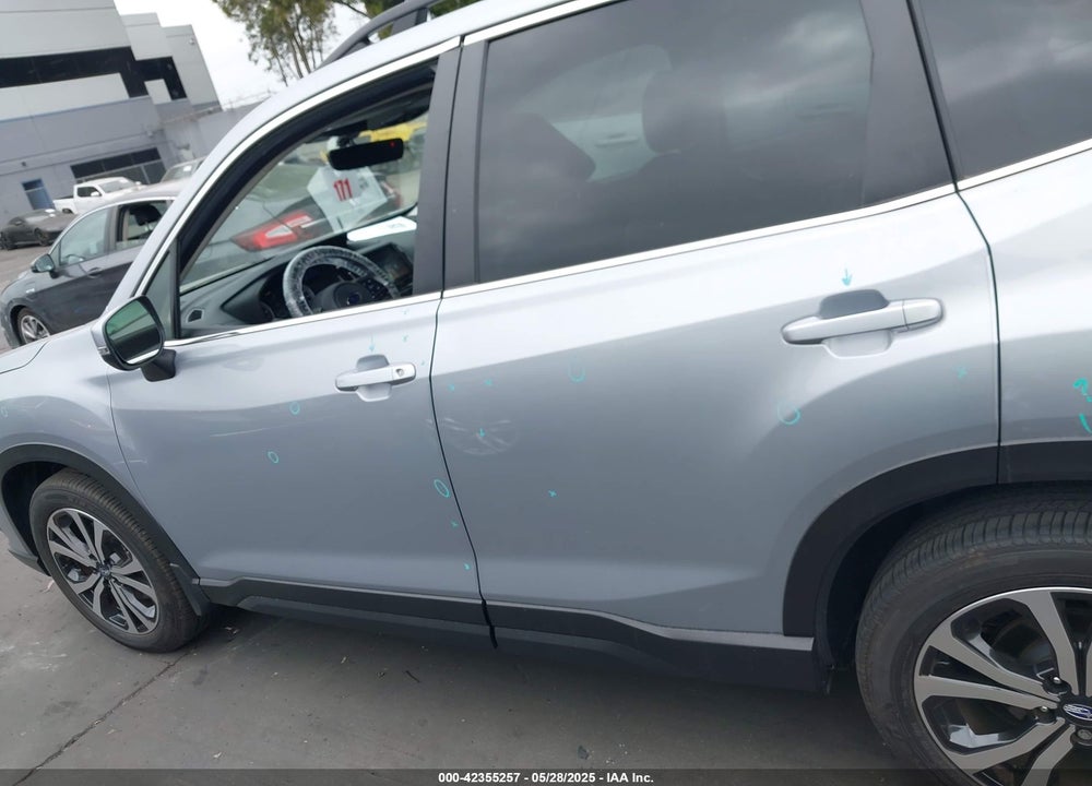 2023 SUBARU FORESTER VIN: JF2SKAPC7PH462044