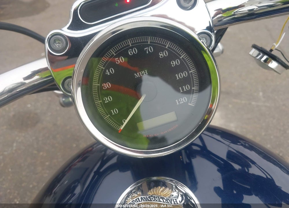 2012 HARLEY-DAVIDSON XL1200 C VIN: 1HD1CT318CC430359
