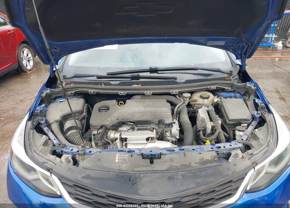 2017 CHEVROLET CRUZE VIN: 3G1BE6SM5HS570988