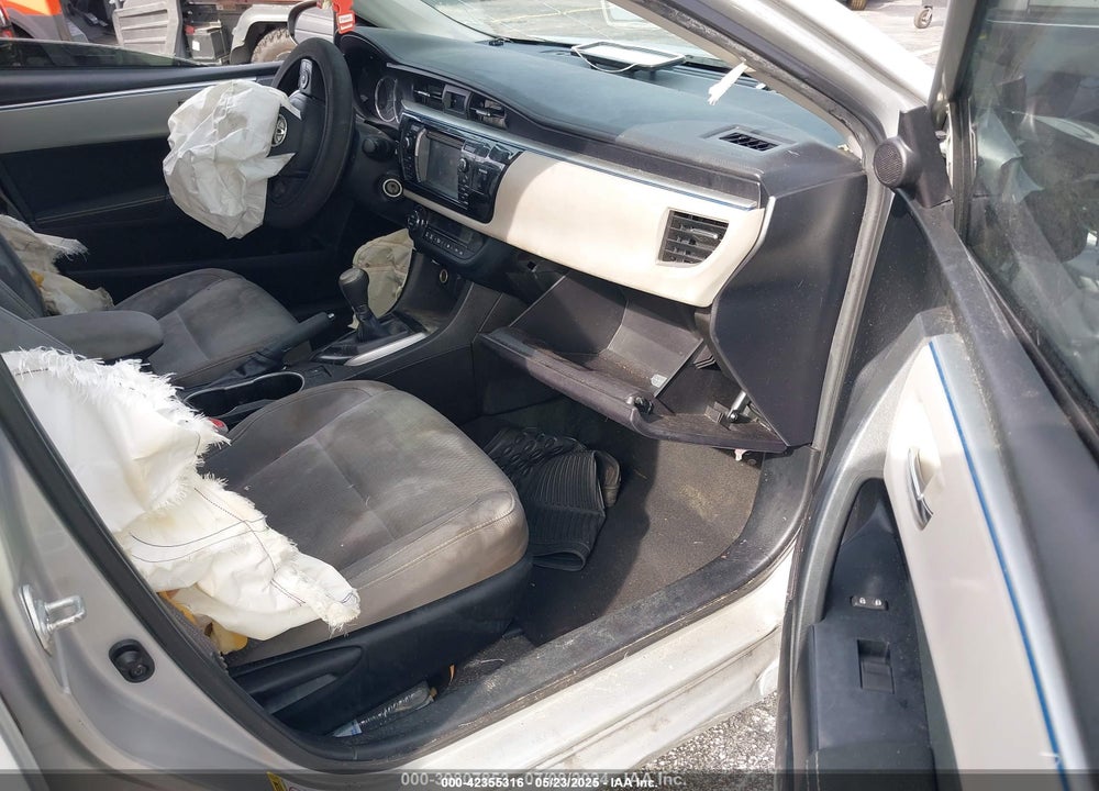 2016 TOYOTA COROLLA VIN: 5YFBURHE2GP548986