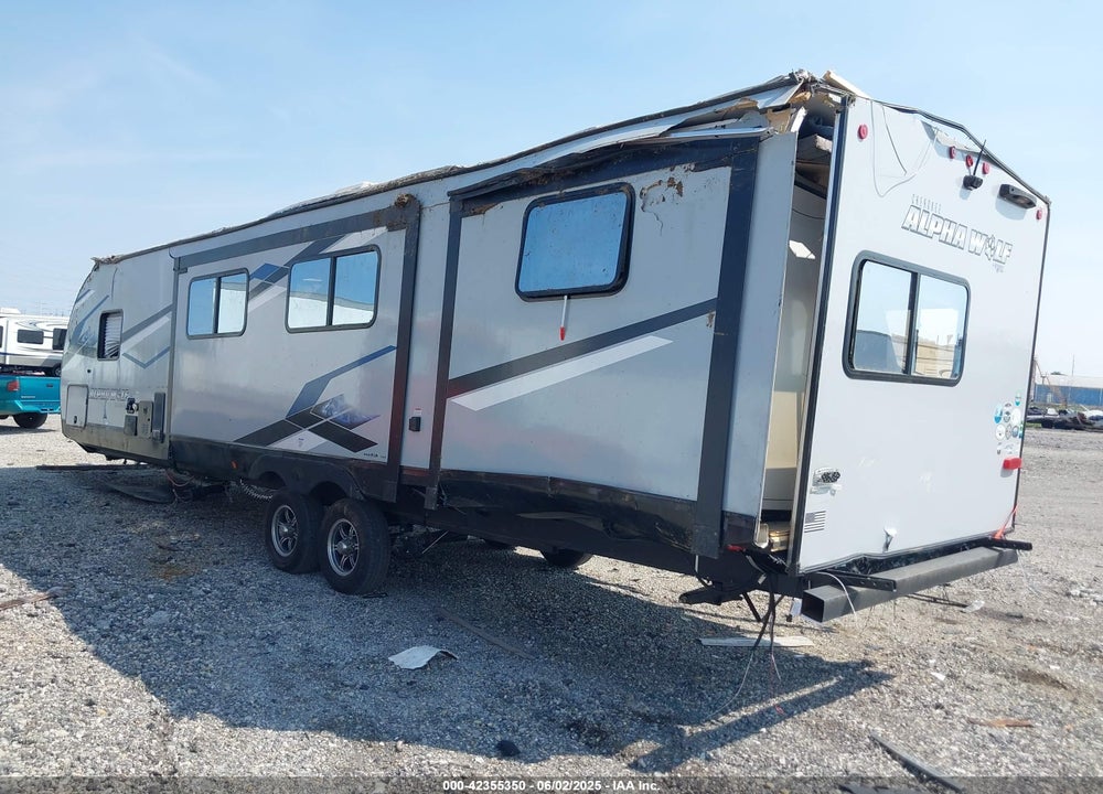 2023 FOREST RIVER 33BHL VIN: 5ZT2CKYB9P2011755