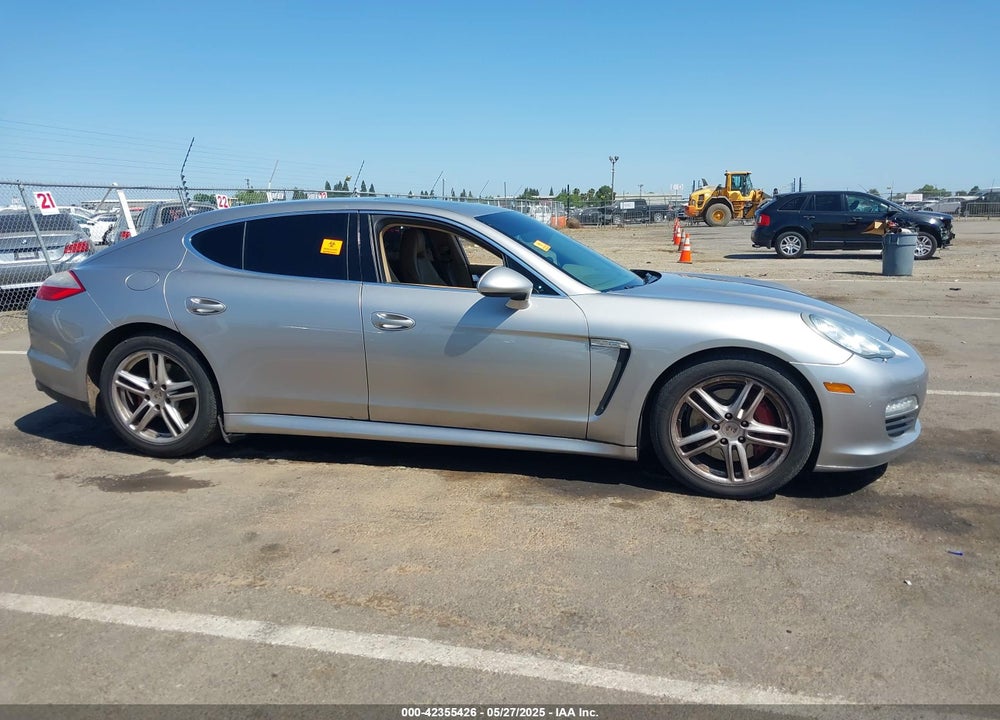2010 PORSCHE PANAMERA S VIN: WP0AB2A77AL062095