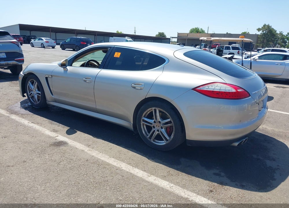 2010 PORSCHE PANAMERA S VIN: WP0AB2A77AL062095
