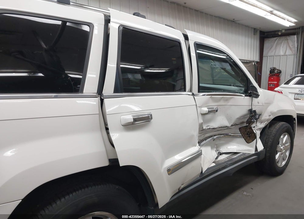 2010 JEEP GRAND CHEROKEE LIMITED VIN: 1J4RS5GT7AC152785