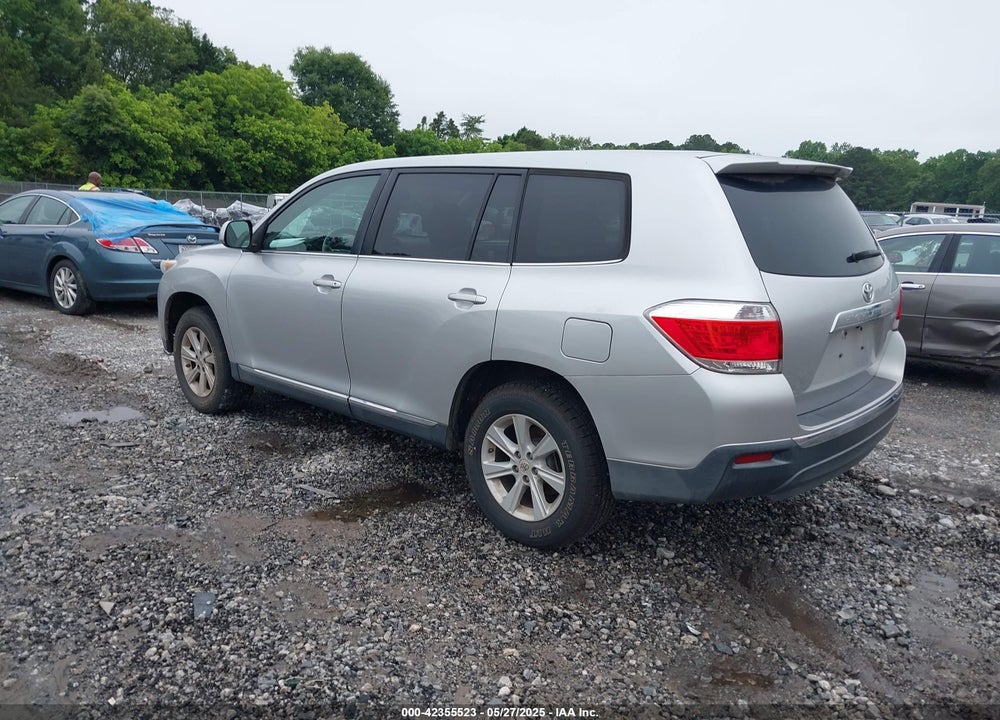 2013 TOYOTA HIGHLANDER VIN: 5TDZA3EHXDS035488