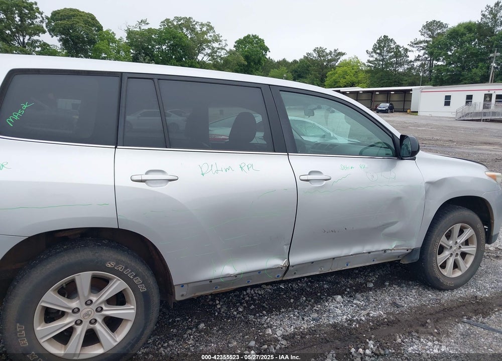 2013 TOYOTA HIGHLANDER VIN: 5TDZA3EHXDS035488