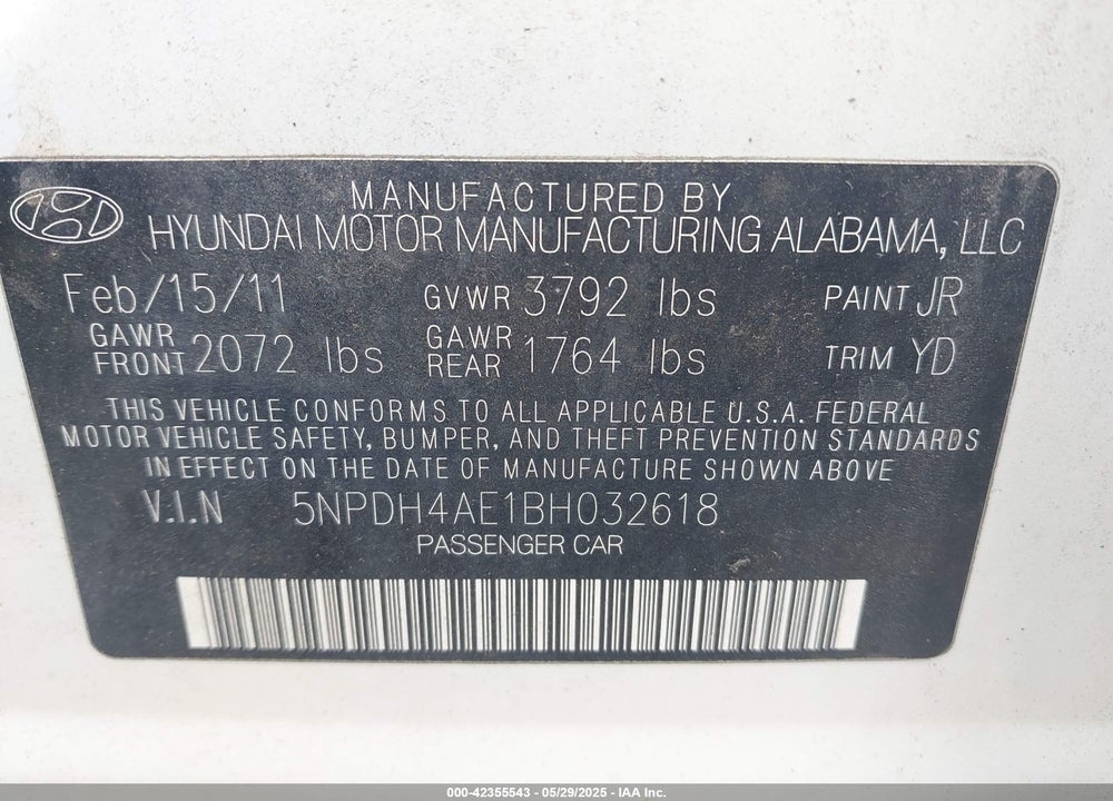 2011 HYUNDAI ELANTRA GLS VIN: 5NPDH4AE1BH032618
