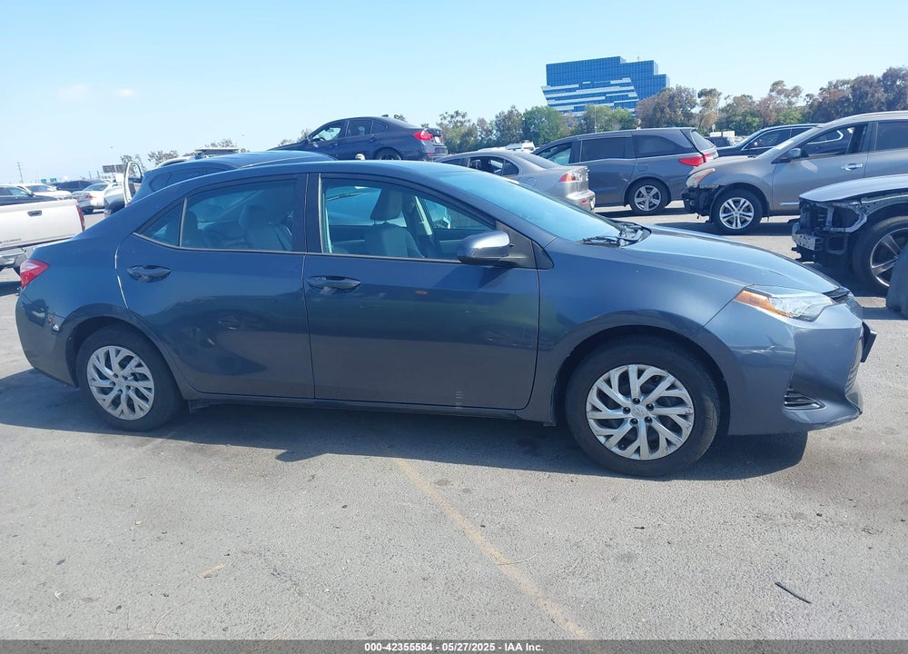 2017 TOYOTA COROLLA LE VIN: 5YFBURHEXHP571448