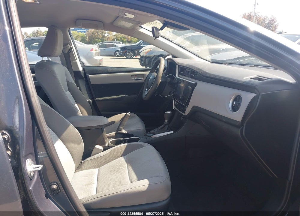 2017 TOYOTA COROLLA LE VIN: 5YFBURHEXHP571448