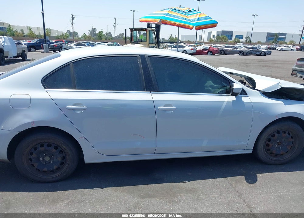 2017 VOLKSWAGEN JETTA VIN: 3VW2B7AJ9HM237787