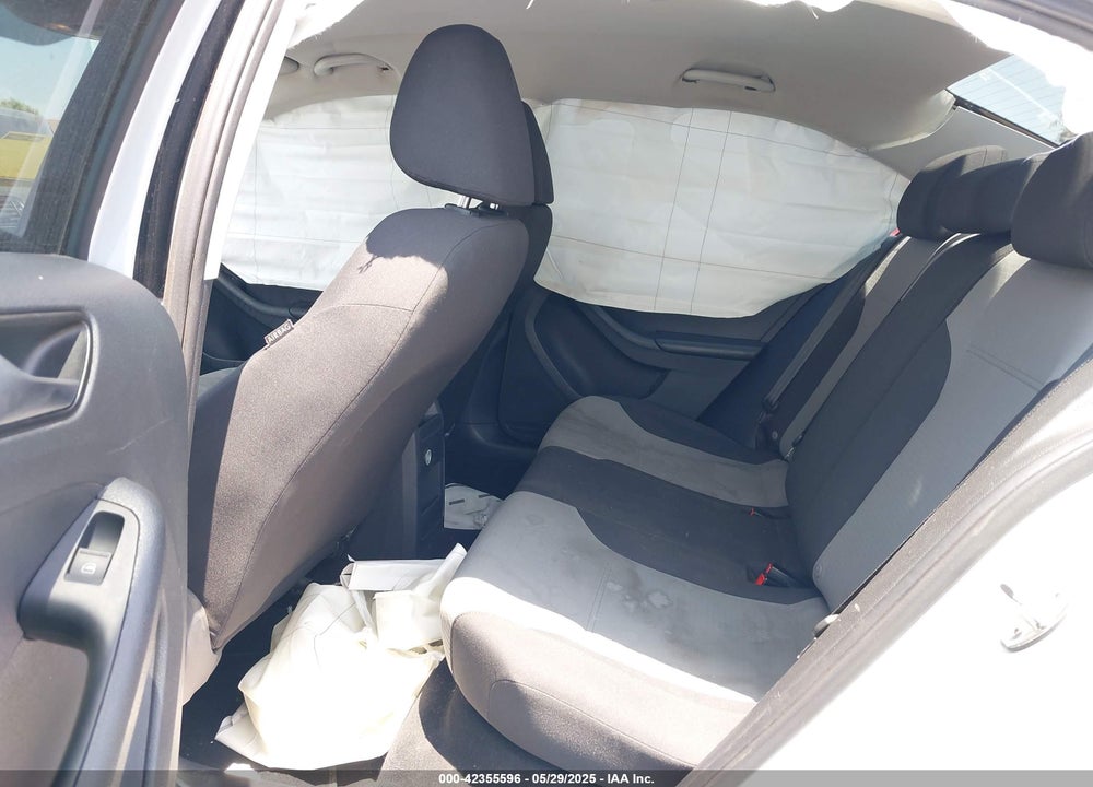 2017 VOLKSWAGEN JETTA VIN: 3VW2B7AJ9HM237787
