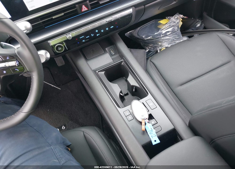 2025 HYUNDAI IONIQ 6 SEL VIN: KMHM34AA5SA082971