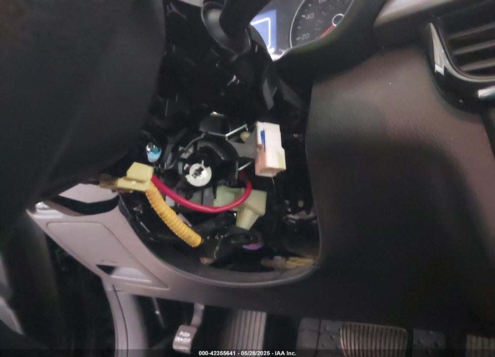 2016 KIA OPTIMA VIN: 5XXGT4L35GG117424