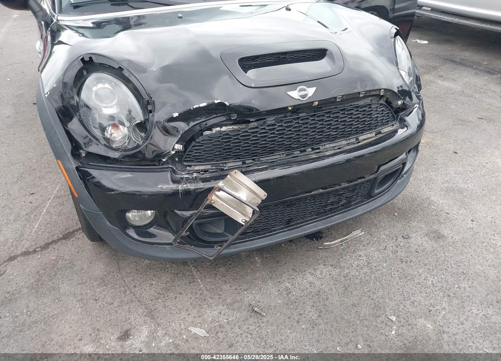 2012 MINI COOPER S VIN: WMWZG3C57CTY39249