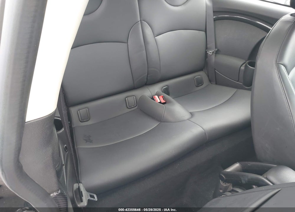 2012 MINI COOPER S VIN: WMWZG3C57CTY39249