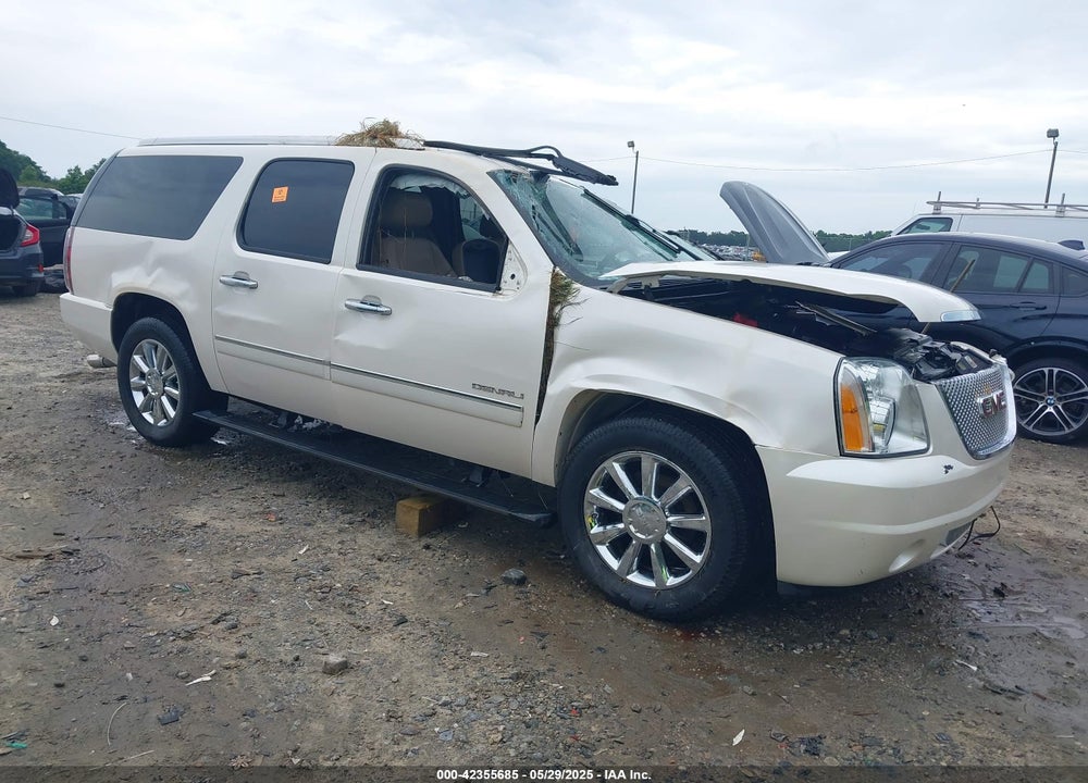 2012 GMC YUKON XL 1500 DENALI VIN: 1GKS2MEF8CR319139