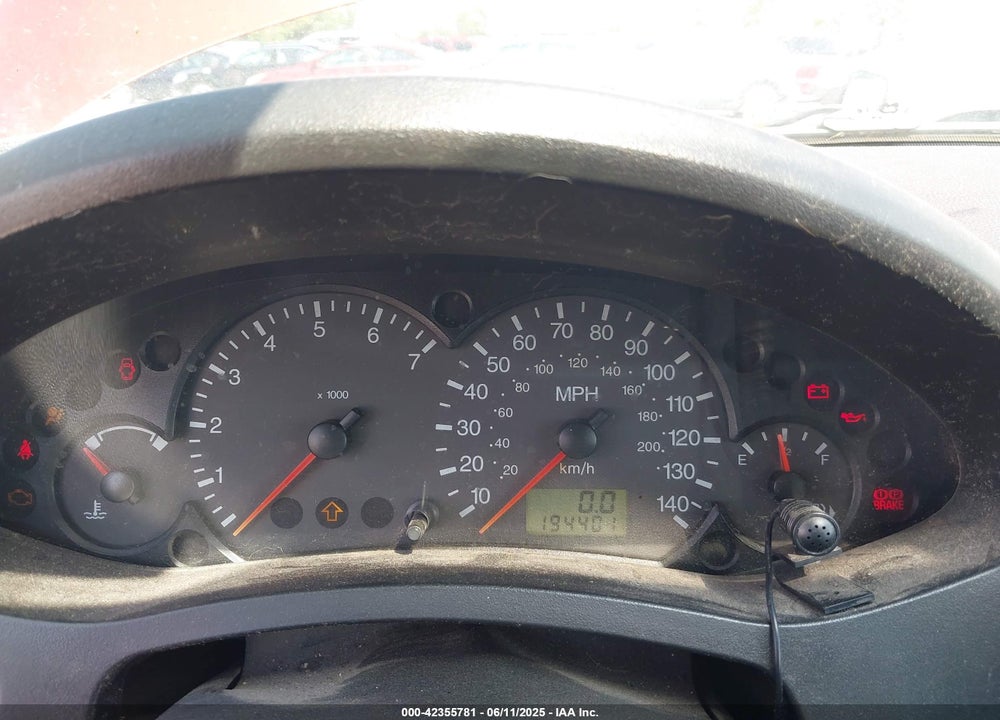 2005 FORD FOCUS ZX3 VIN: 3FAFP31N05R150706
