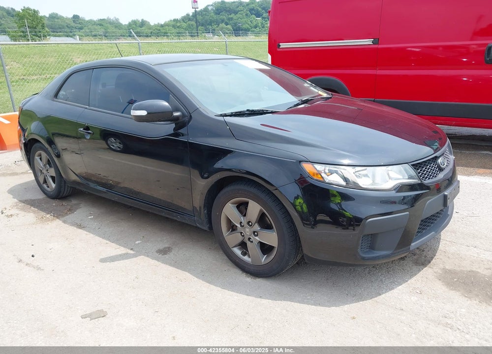 2010 KIA FORTE KOUP EX VIN: KNAFU6A20A5133960
