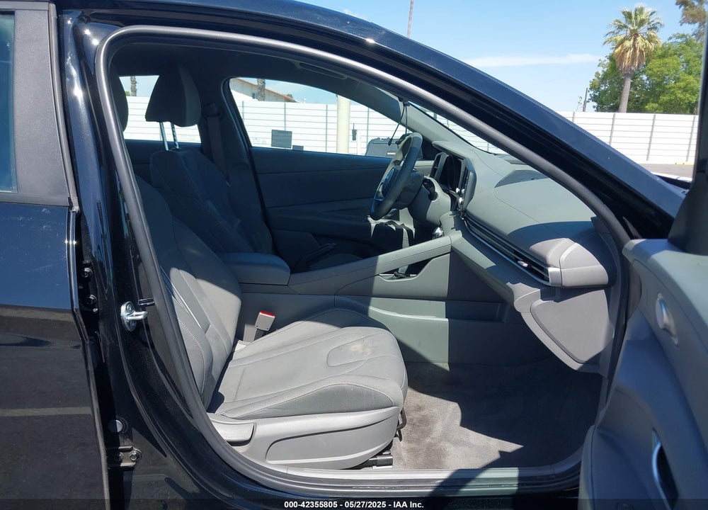 2023 HYUNDAI ELANTRA VIN: KMHLM4AG6PU512266