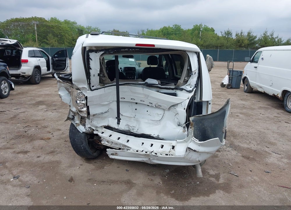 2017 DODGE GRAND CARAVAN SXT VIN: 2C4RDGCG8HR589846