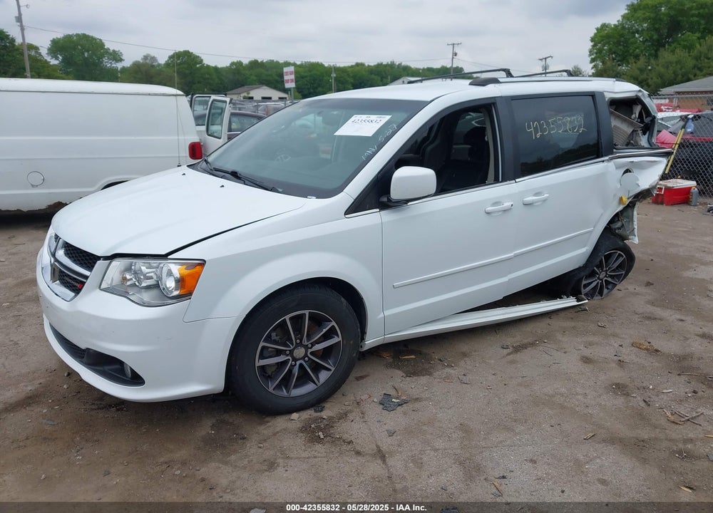 2017 DODGE GRAND CARAVAN SXT VIN: 2C4RDGCG8HR589846