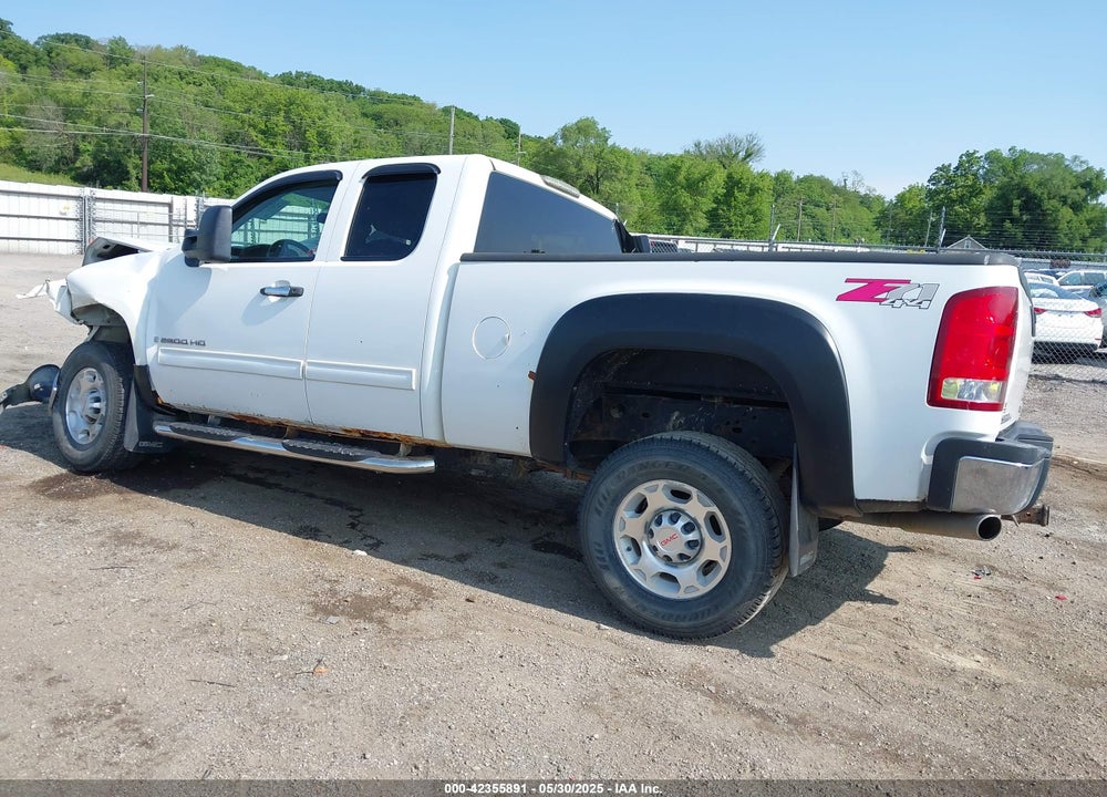 2008 GMC SIERRA 2500HD VIN: 1GTHK29K68E140632