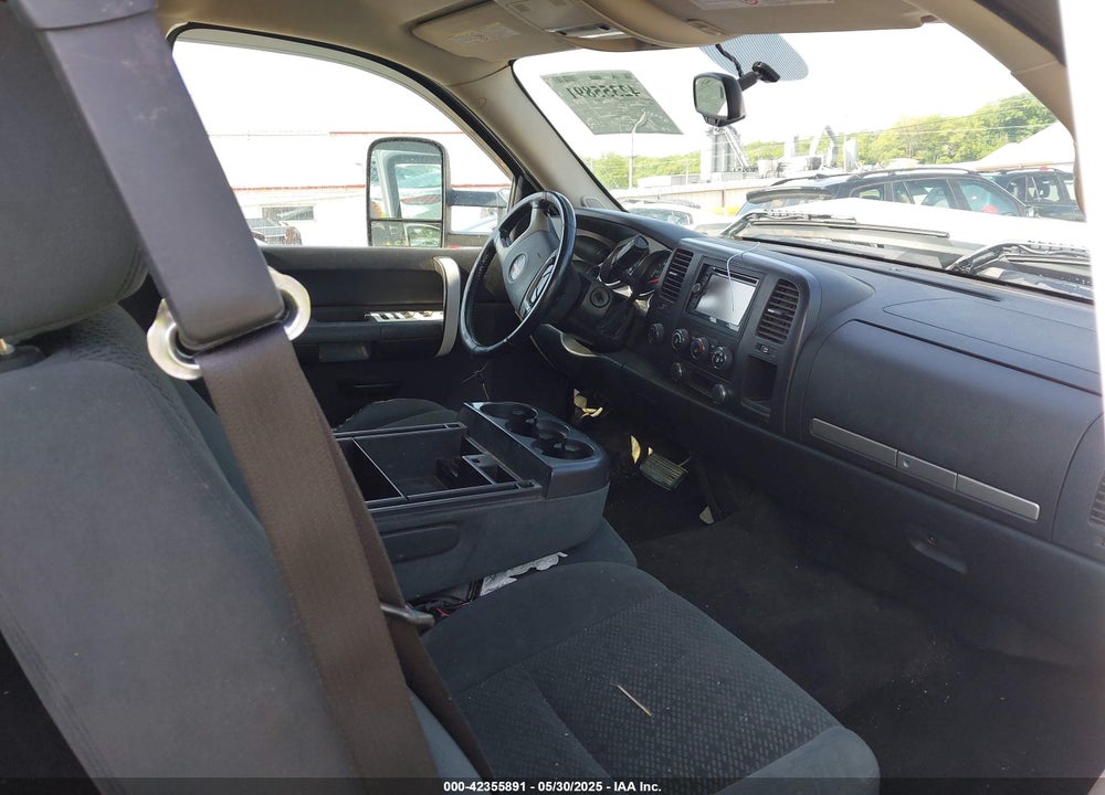 2008 GMC SIERRA 2500HD VIN: 1GTHK29K68E140632