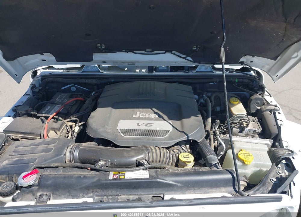 2014 JEEP WRANGLER / VIN: 1C4BJWCGXEL220575