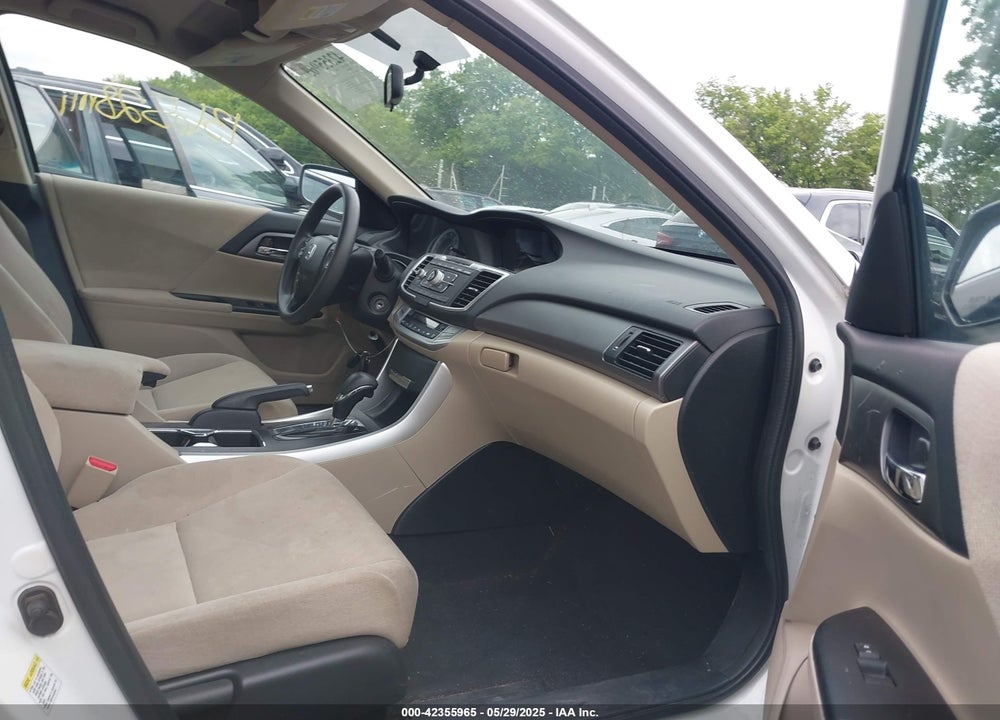 2013 HONDA ACCORD LX VIN: 1HGCR2F31DA209152