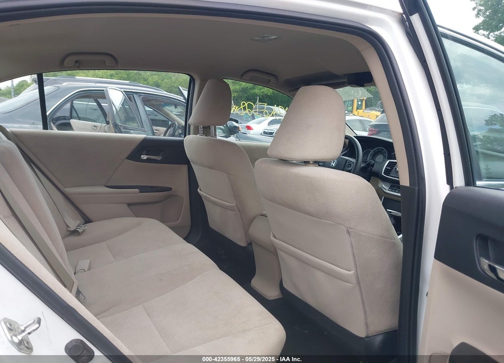 2013 HONDA ACCORD LX VIN: 1HGCR2F31DA209152