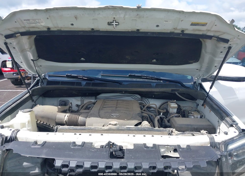 2018 TOYOTA TUNDRA VIN: 5TFDY5F11JX711772