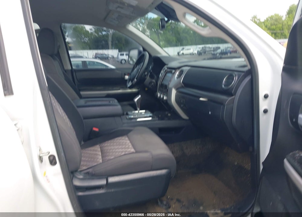 2018 TOYOTA TUNDRA VIN: 5TFDY5F11JX711772
