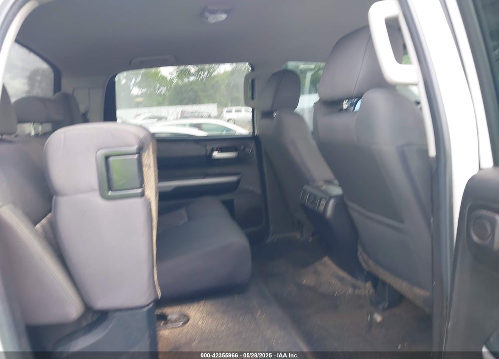 2018 TOYOTA TUNDRA VIN: 5TFDY5F11JX711772