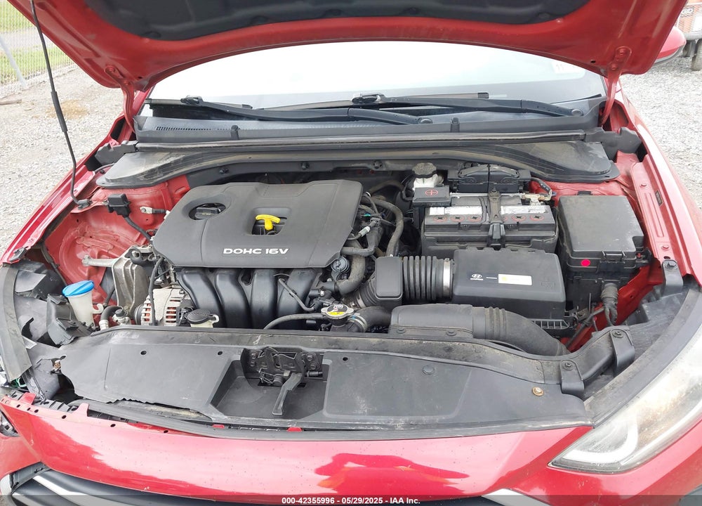 2017 HYUNDAI ELANTRA VIN: 5NPD84LF1HH011377