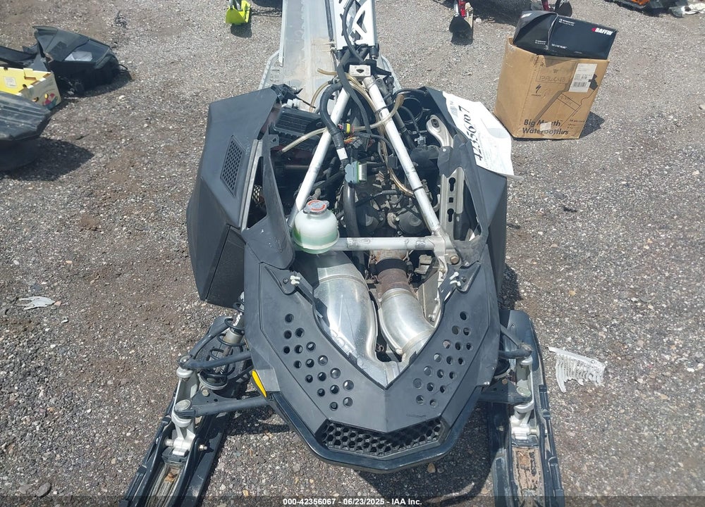 2011 SKI DOO SNOWMOBILE VIN: 2BPSCTBB4BV0000Z0