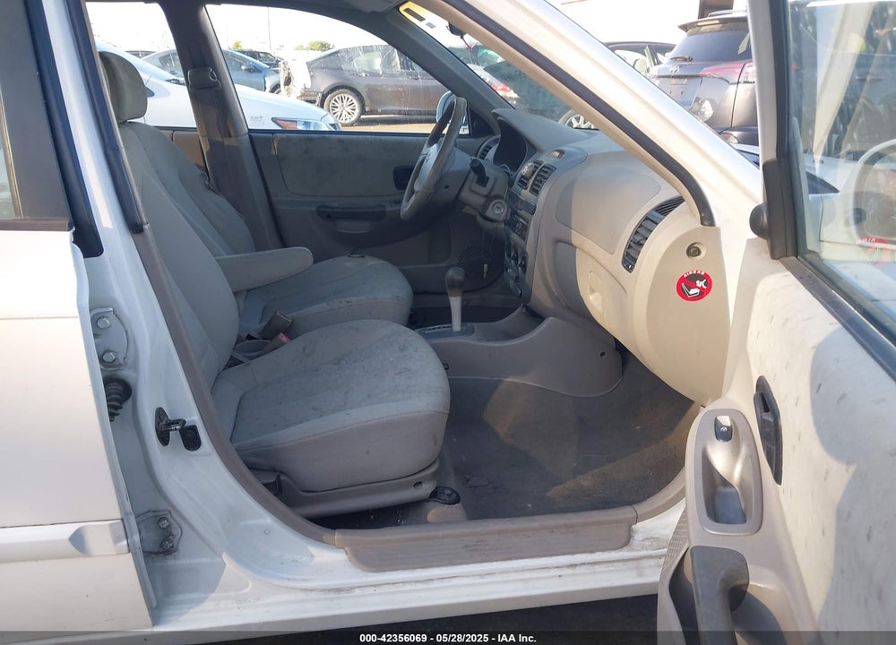 2003 HYUNDAI ACCENT GL VIN: KMHCG45C63U463420