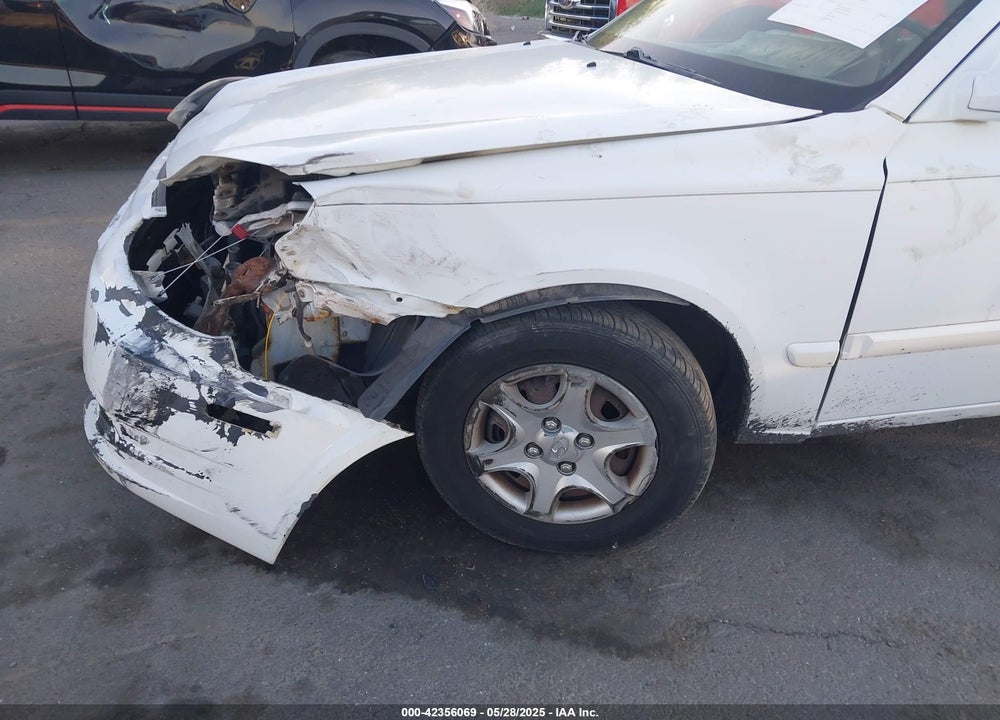 2003 HYUNDAI ACCENT GL VIN: KMHCG45C63U463420