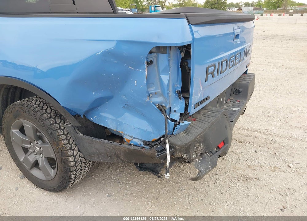 2024 HONDA RIDGELINE VIN: 5FPYK3F68RB022103