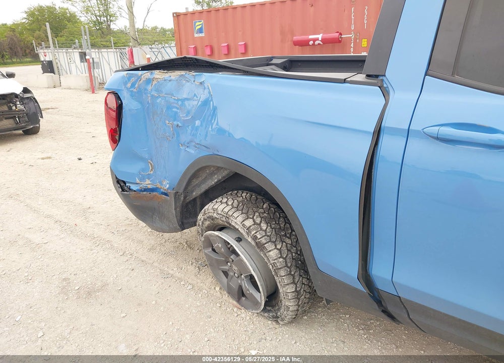 2024 HONDA RIDGELINE VIN: 5FPYK3F68RB022103