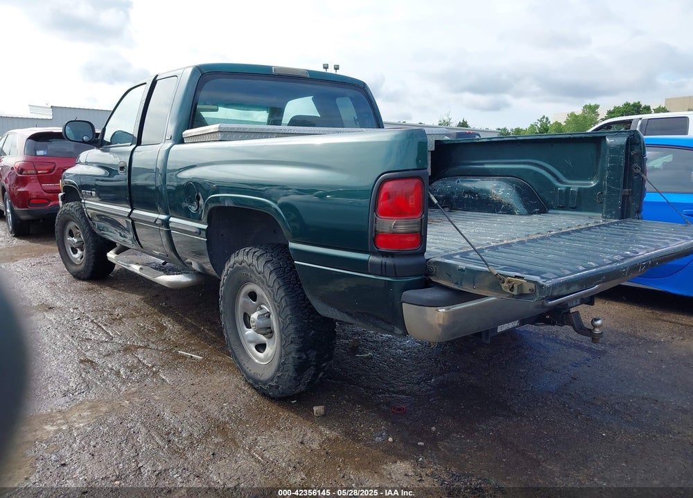 1998 DODGE RAM 1500 ST VIN: 3B7HF13Y5WG165801