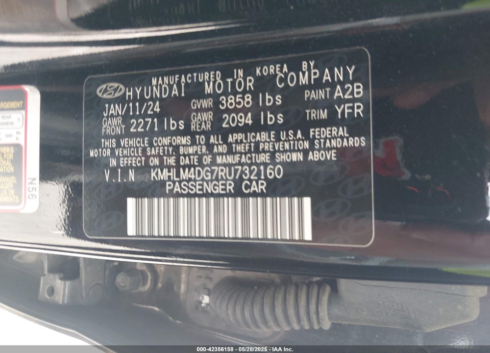 2024 HYUNDAI ELANTRA VIN: KMHLM4DG7RU732160