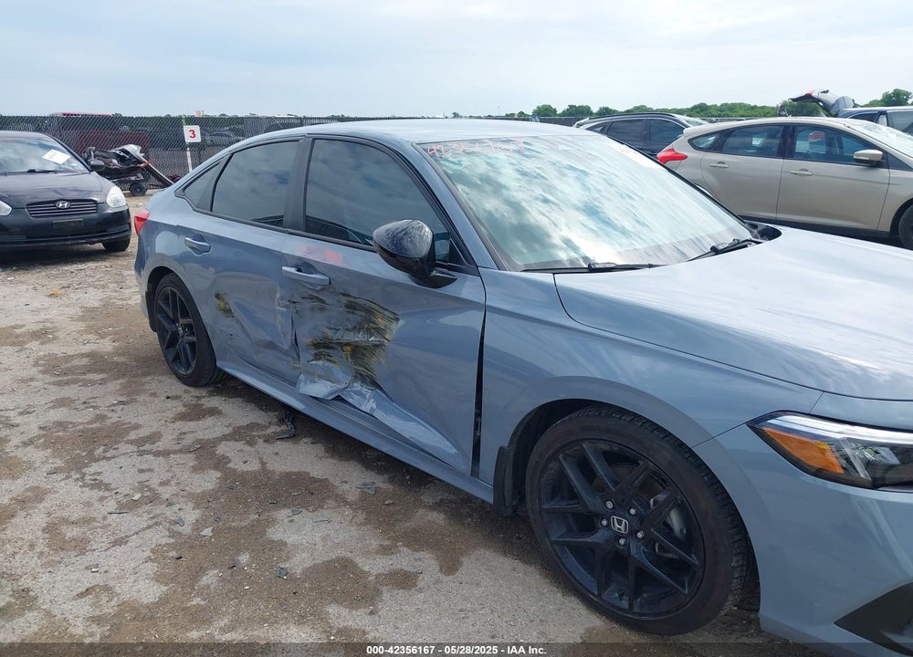 2024 HONDA CIVIC VIN: 2HGFE2F58RH556352