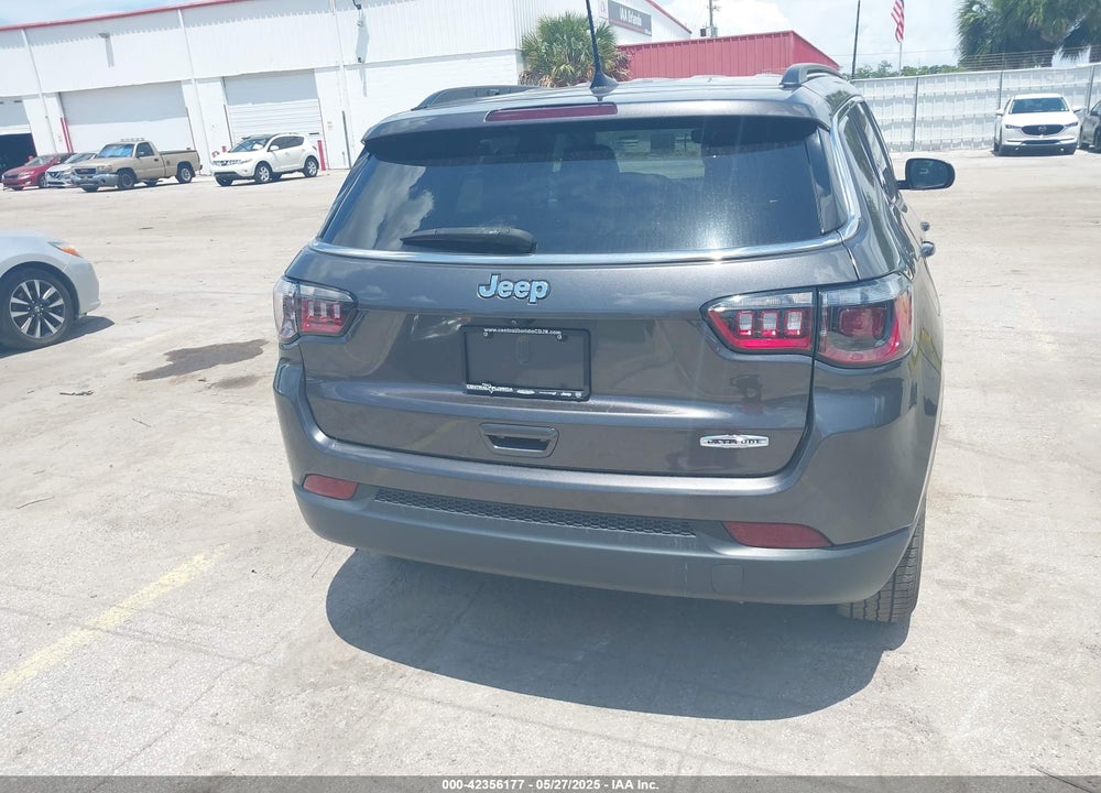 2022 JEEP COMPASS LATITUDE FWD VIN: 3C4NJCBB4NT137245