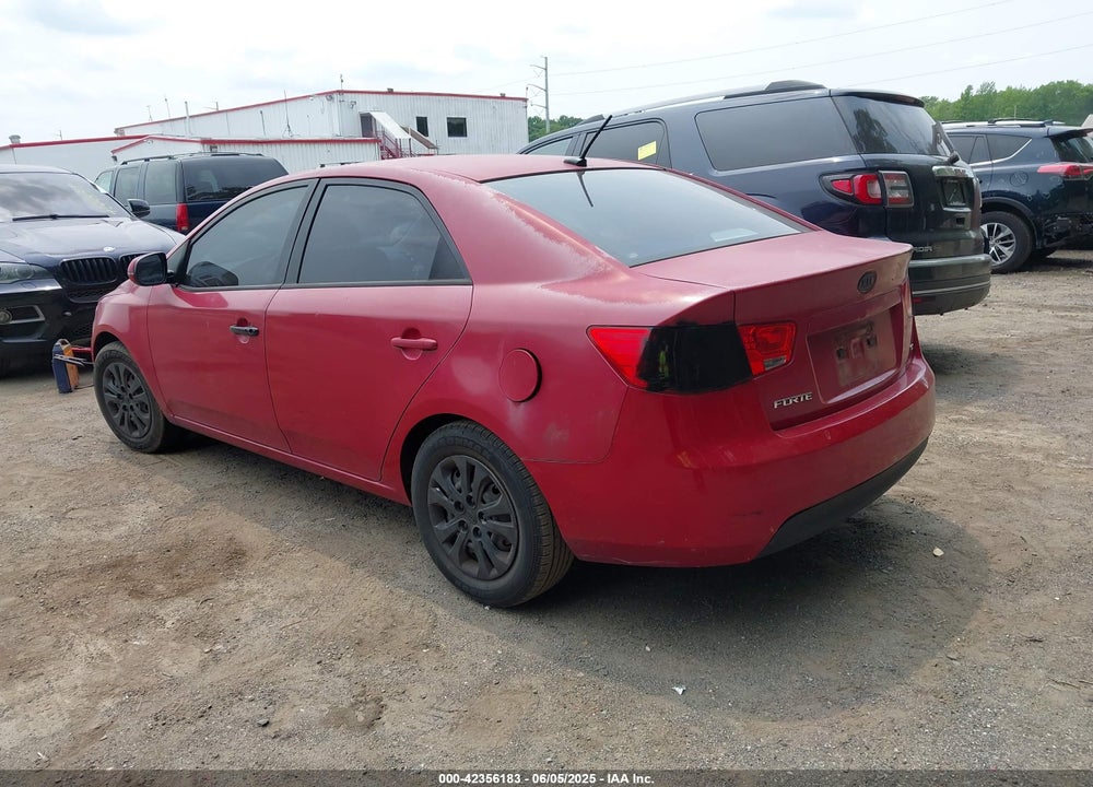 2013 KIA FORTE EX VIN: KNAFU4A25D5647487