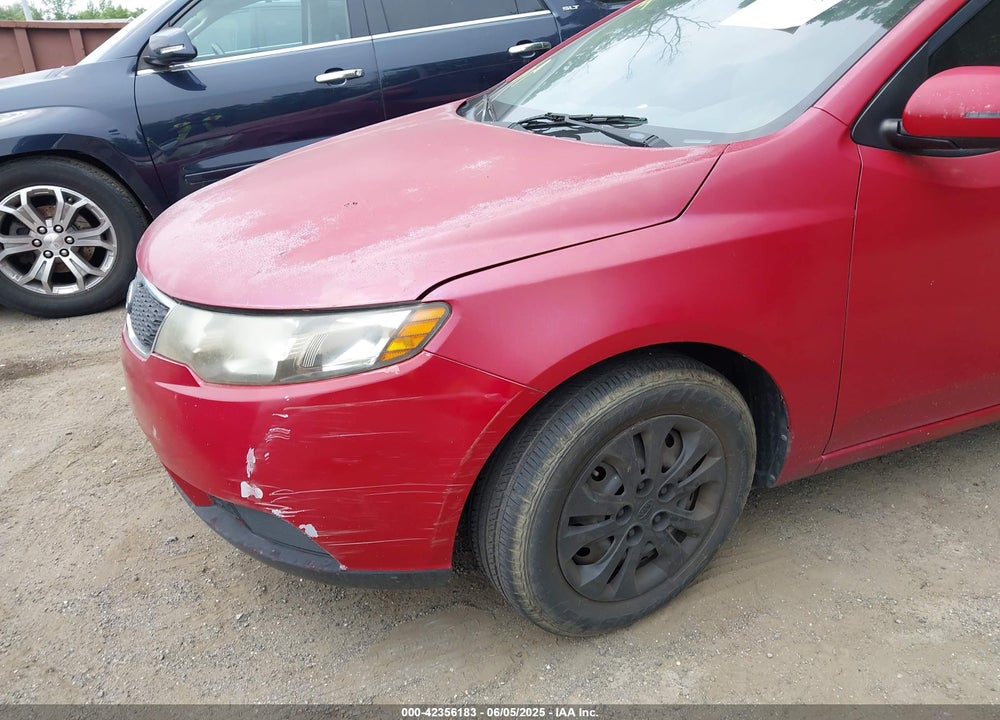 2013 KIA FORTE EX VIN: KNAFU4A25D5647487