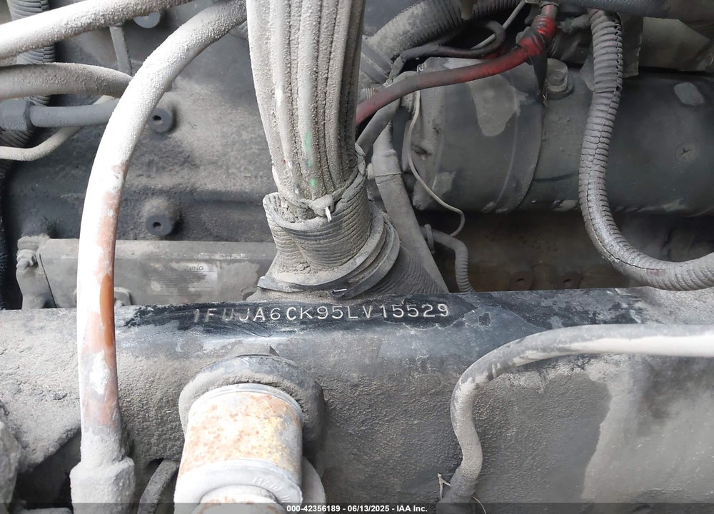 2005 FREIGHTLINER COLUMBIA COLUMBIA VIN: 1FUJA6CK95LV15529