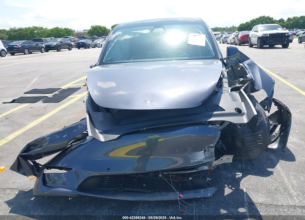 2022 TESLA MODEL Y VIN: 7SAYGDEF8NF450574