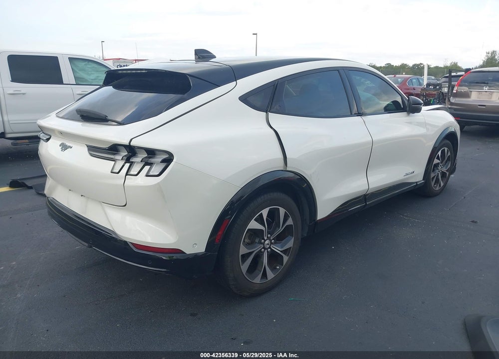 2022 FORD MUSTANG MACH-E VIN: 3FMTK3SU3NMA15441