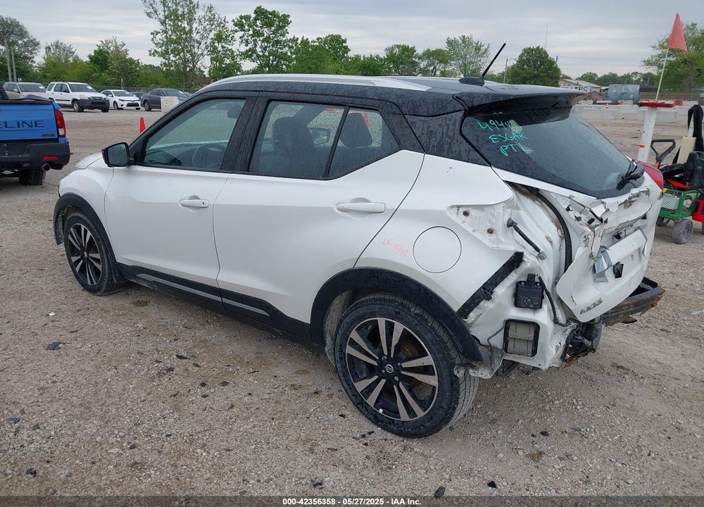 2019 NISSAN KICKS VIN: 3N1CP5CUXKL520378