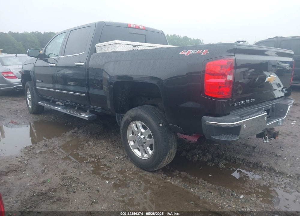2015 CHEVROLET SILVERADO 2500HD LTZ VIN: 1GC1KWE81FF178800